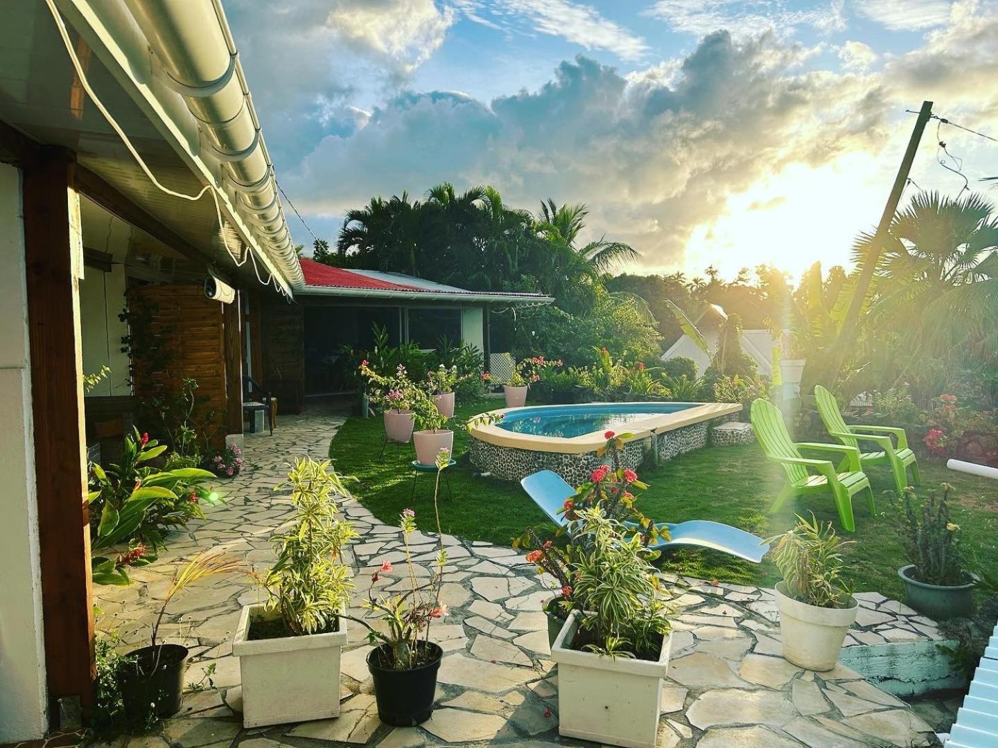Готель Raiatea Bellevue Утуроа Екстер'єр фото